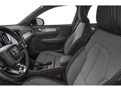 2024 Volvo XC40 B5 Core
