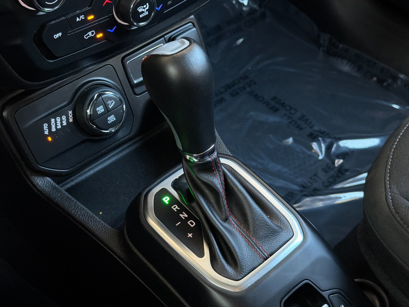 2023 Jeep Renegade Trailhawk