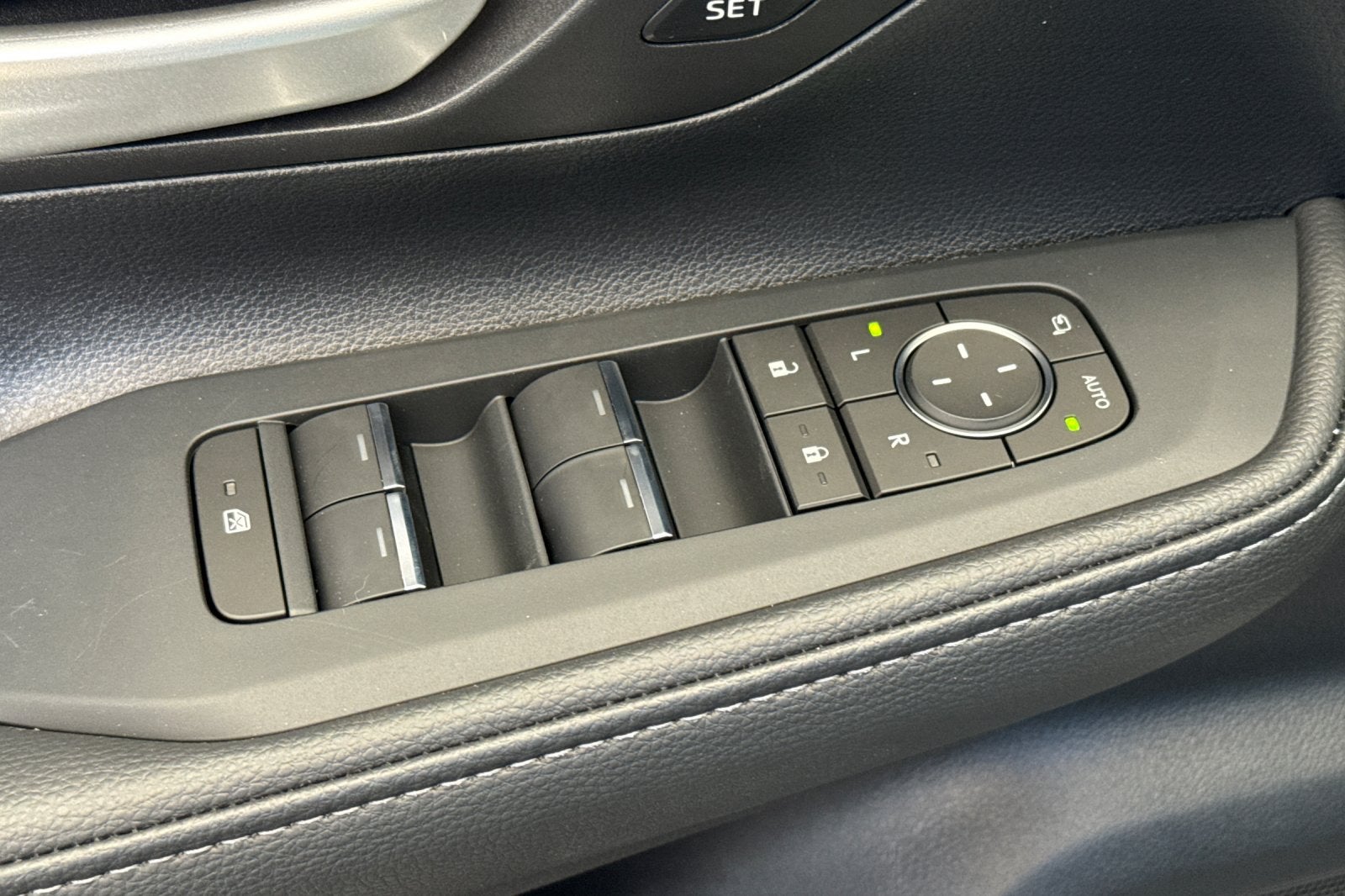 2026 Toyota Grand Highlander Hybrid Hybrid Nightshade