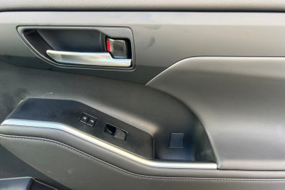 2026 Toyota Highlander XSE
