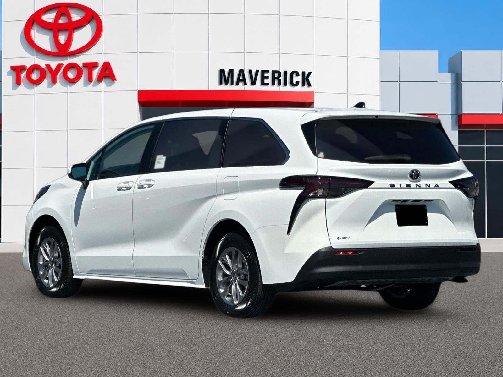 2026 Toyota Sienna LE