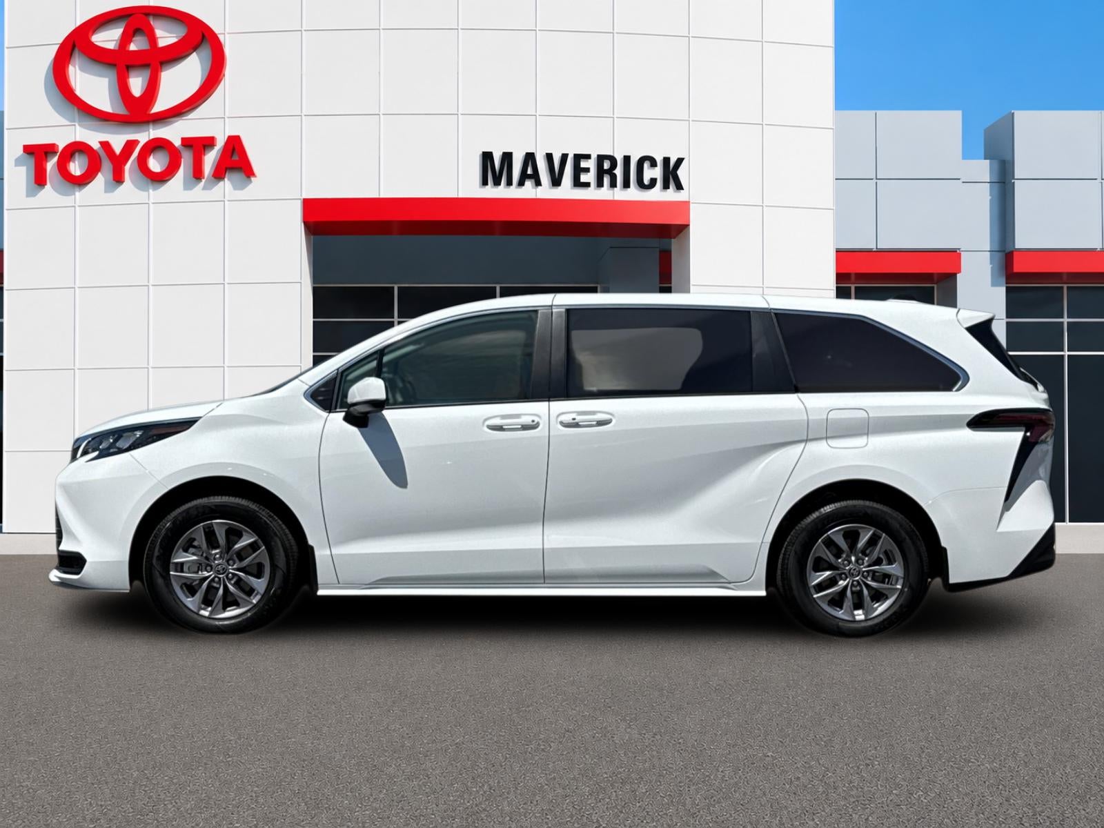 2026 Toyota Sienna LE