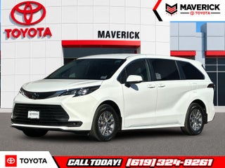 2026 Toyota Sienna LE