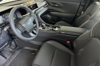 2026 Toyota Toyota Crown Signia XLE
