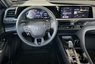 2026 Toyota Toyota Crown Signia XLE