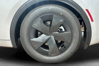 2027 Toyota Prius Plug-in Hybrid SE