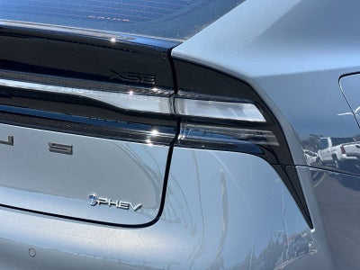 2027 Toyota Prius Plug-in Hybrid XSE