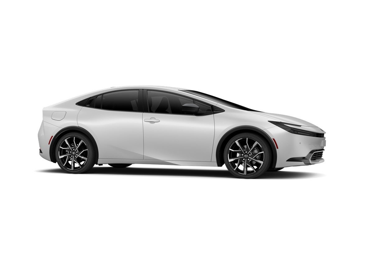 2027 Toyota Prius Plug-in Hybrid XSE