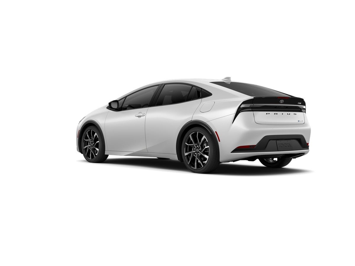 2027 Toyota Prius Plug-in Hybrid XSE