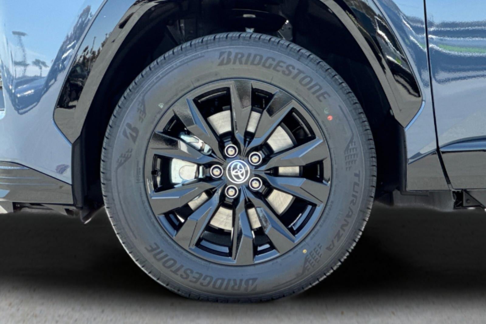 2026 Toyota RAV4 Plug-in Hybrid SE