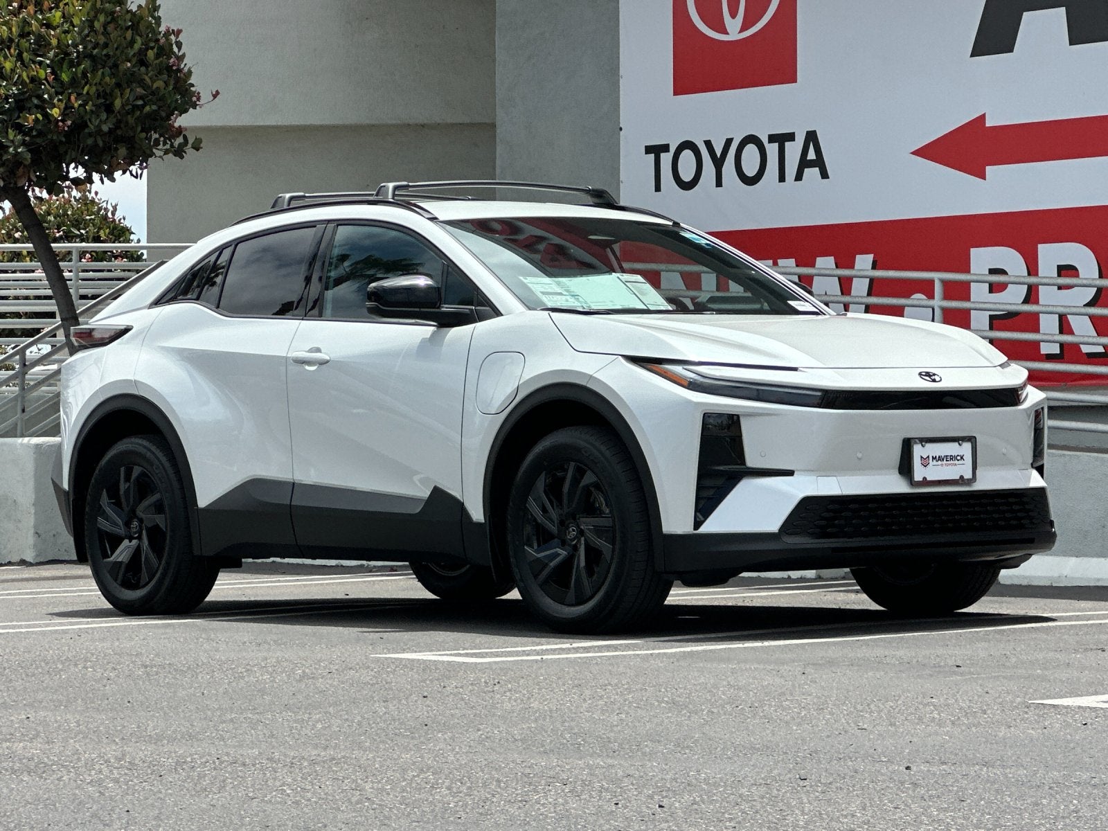 2026 Toyota C-HR SE