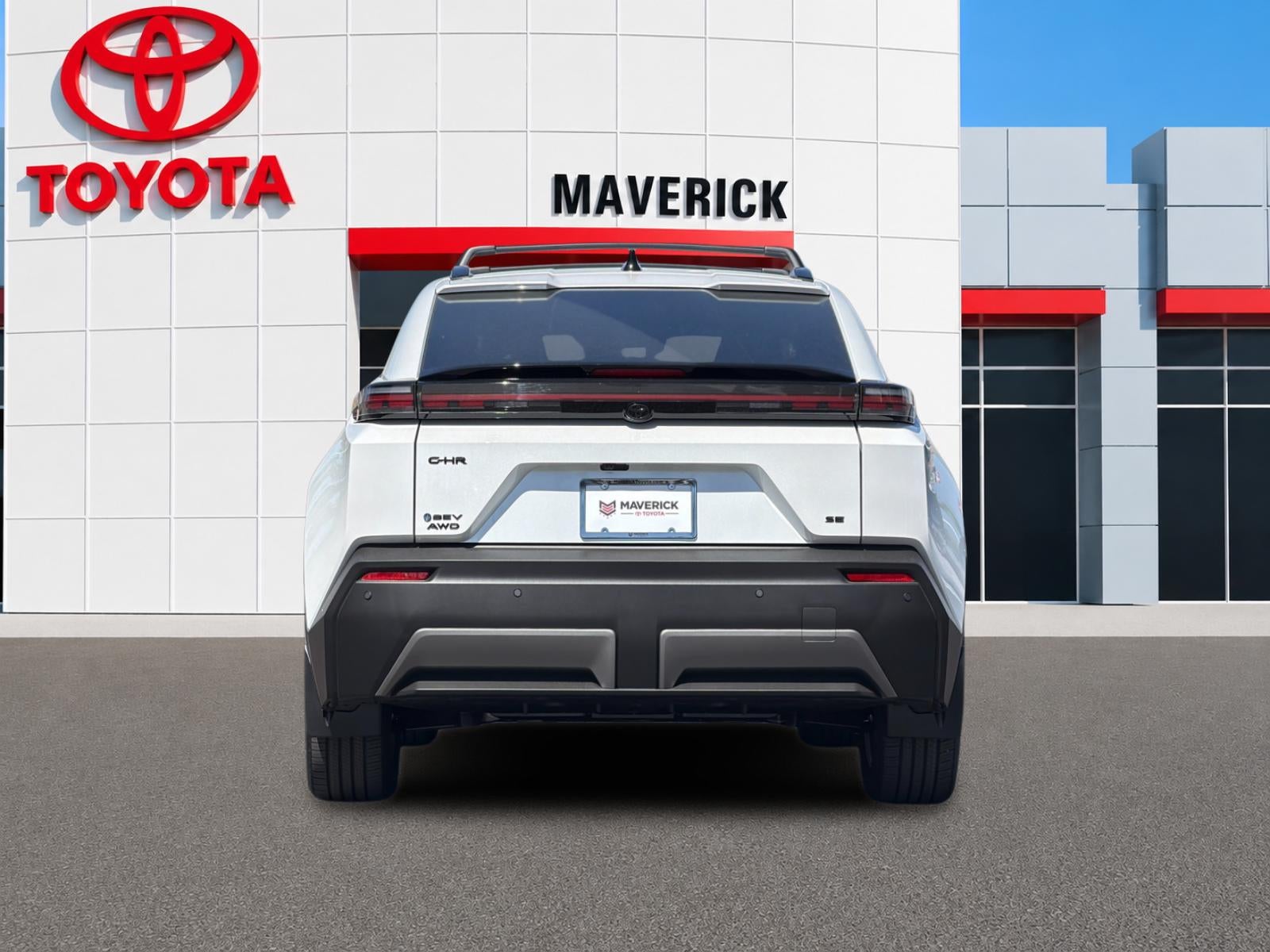 2027 Toyota C-HR SE