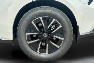 2027 Toyota bZ XLE