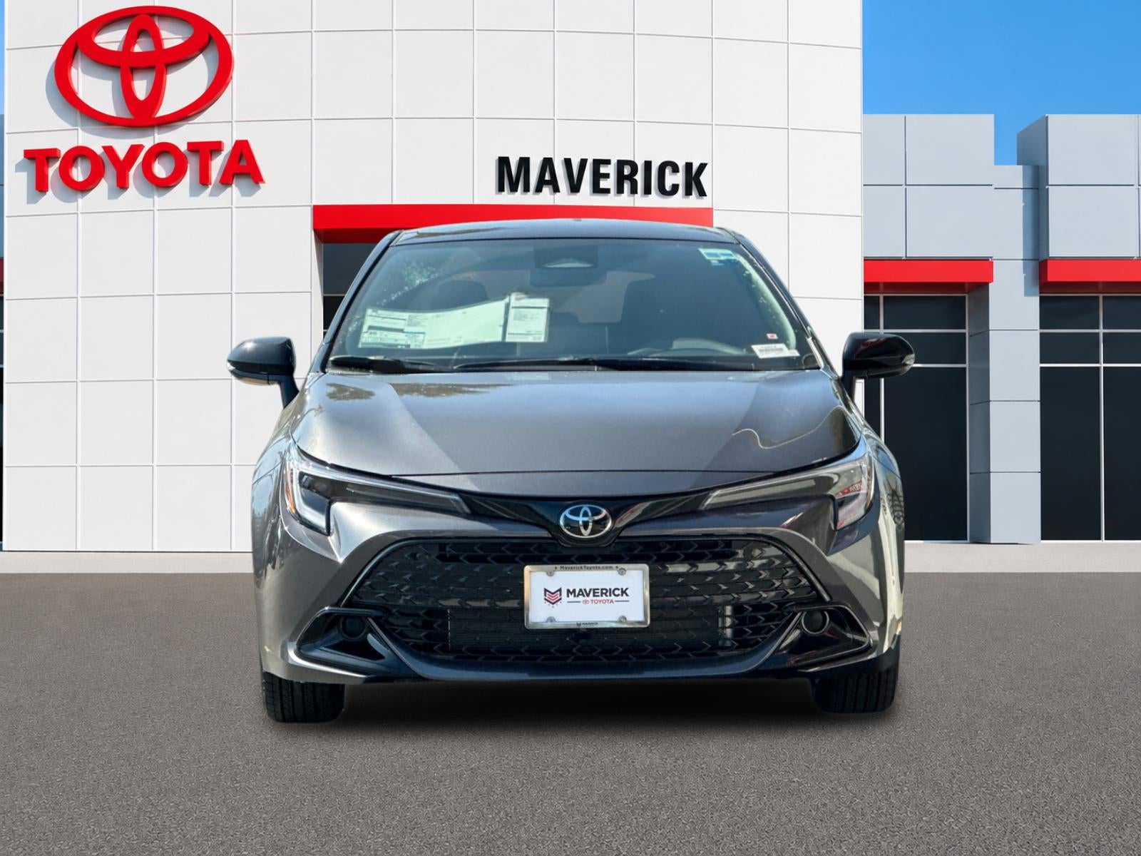 2027 Toyota Corolla Hatchback SE